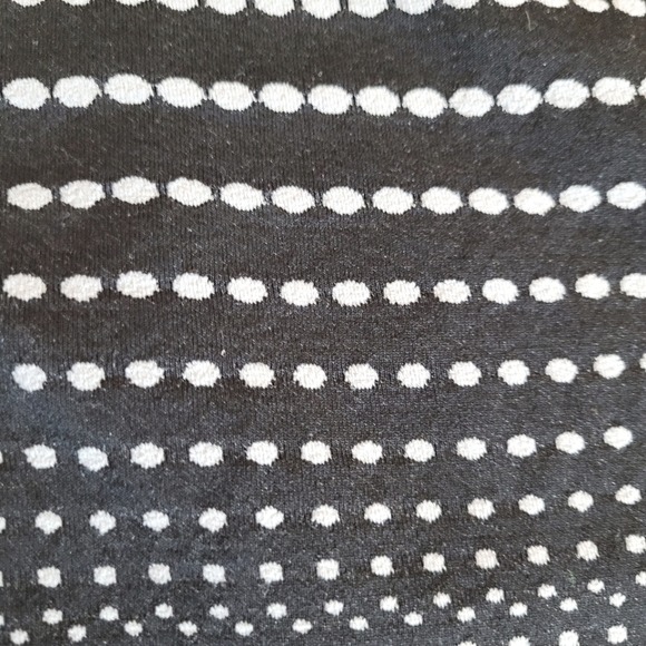 Textured Leggings - Picture 9 of 10